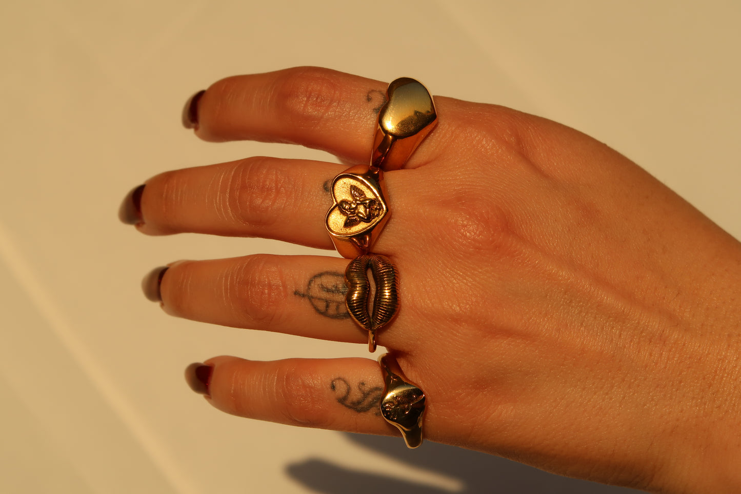 Corazón de Oro Rings